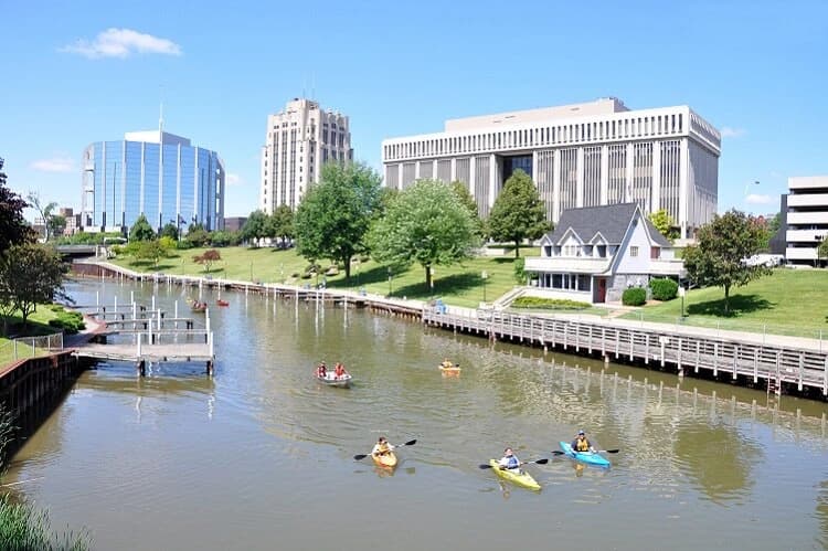 Macomb County service area